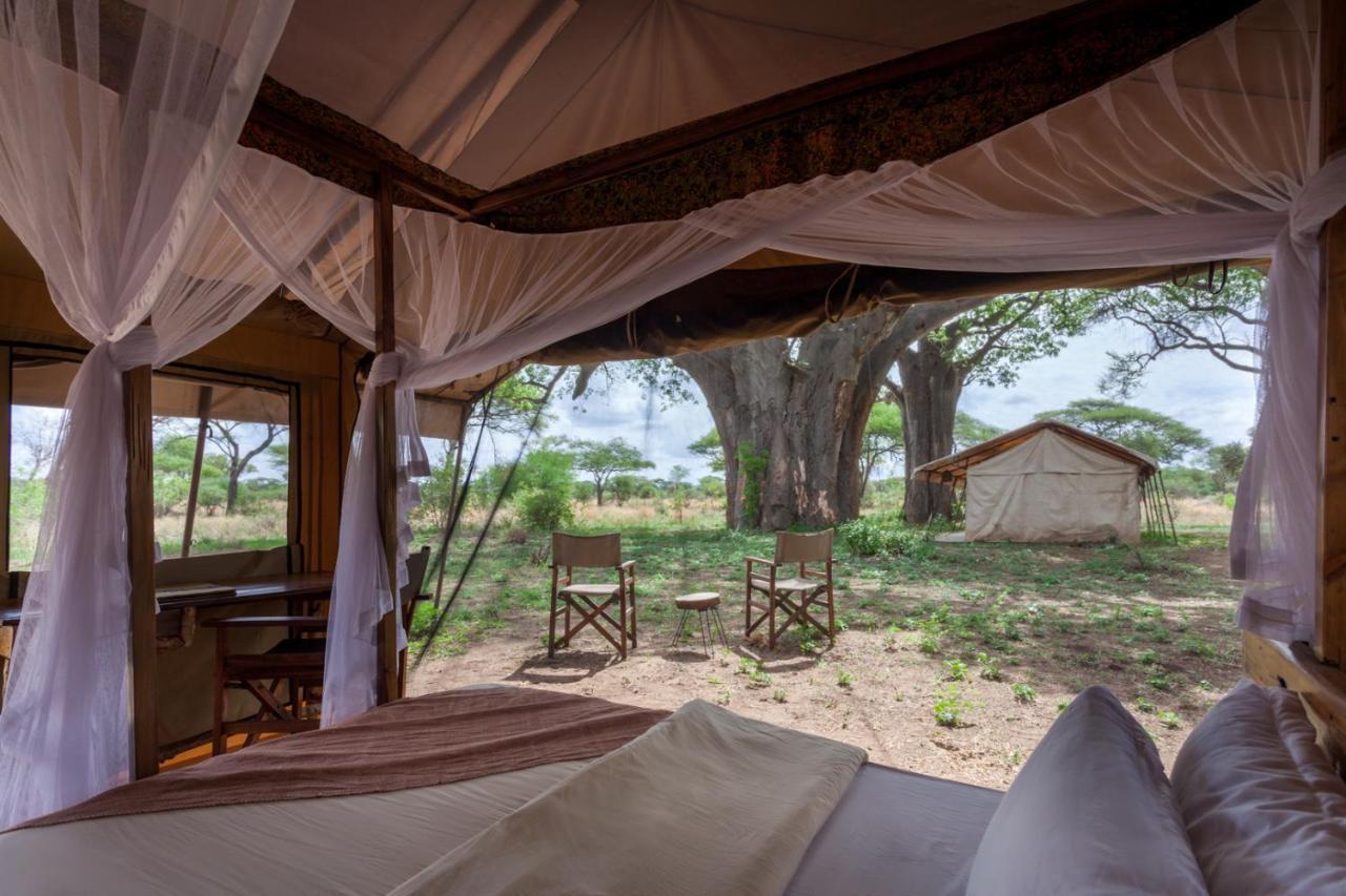 Baobab Tented Camp Kwa Kuchinia Luaran gambar