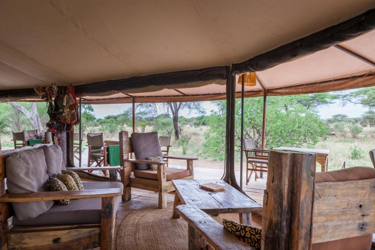 Baobab Tented Camp Kwa Kuchinia Luaran gambar
